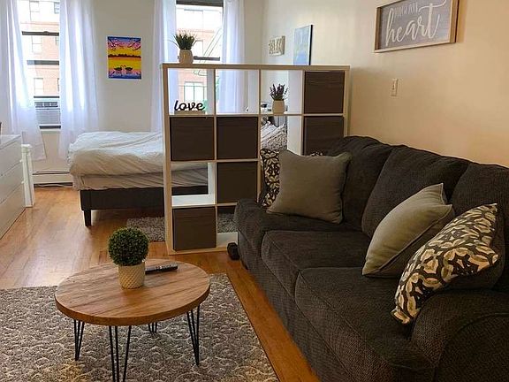 3rd image of 1848 2nd Ave #2CC