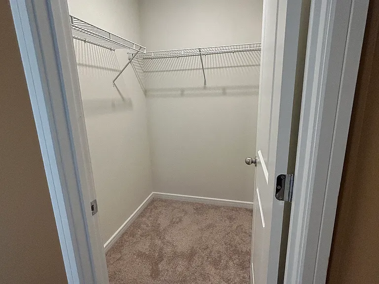 4244 Meandering Bay Dr — Photo 31