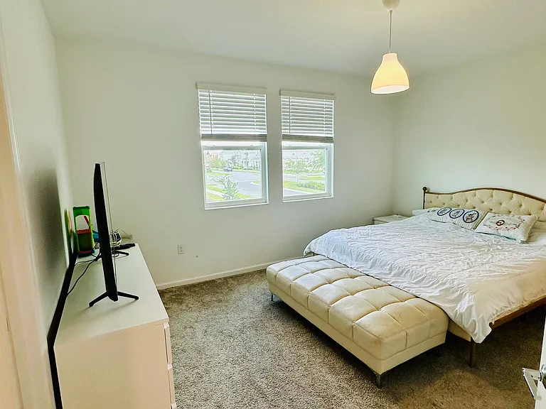 1409 Williams Rd — Photo 16