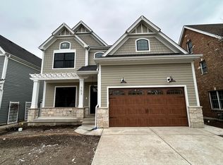 753 S Swain Ave, Elmhurst, IL 60126