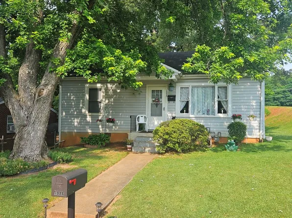 1555 Myrtle Ave, Danville, VA 24540