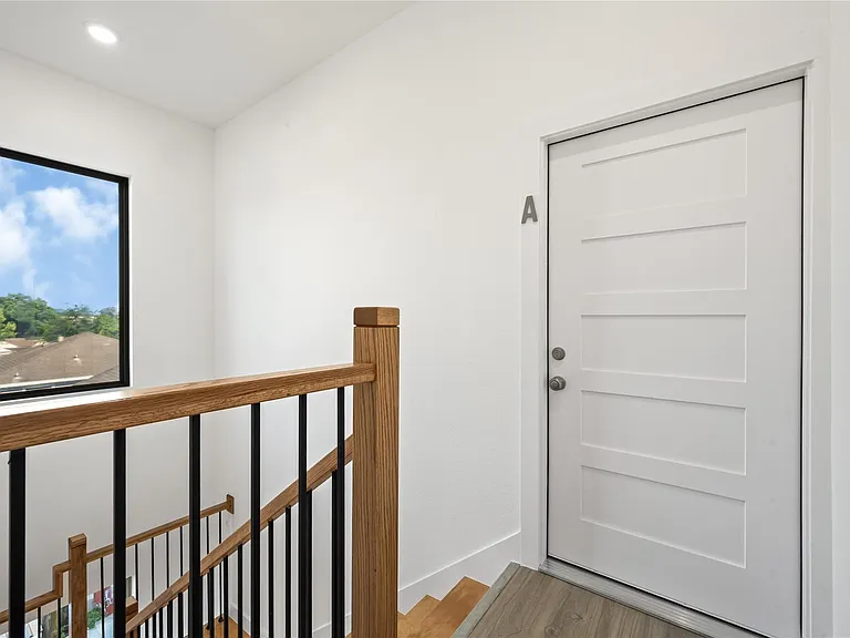 5623 Eskridge St #A — Photo 4