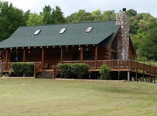 E1980 Equestrian Dr, La Valle, WI 53941