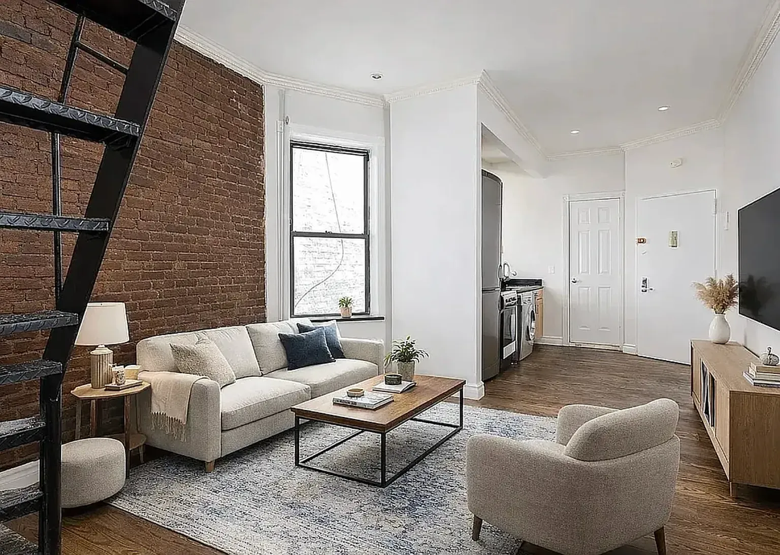 145 East 26th Street — Photo 2