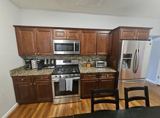 380 Sea St #1, Quincy, MA 02169