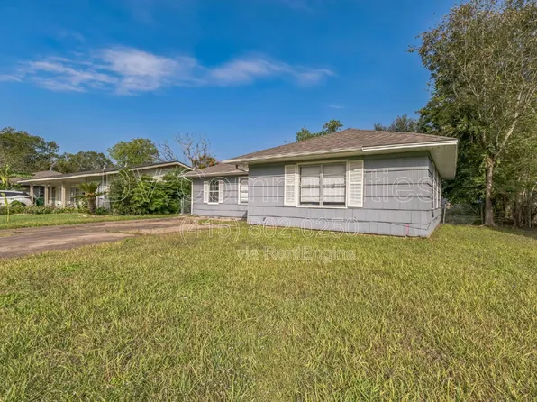 6419 Belarbor St, Houston, TX 77087