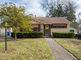 411 S Morgan Ave, Wheaton, IL 60187