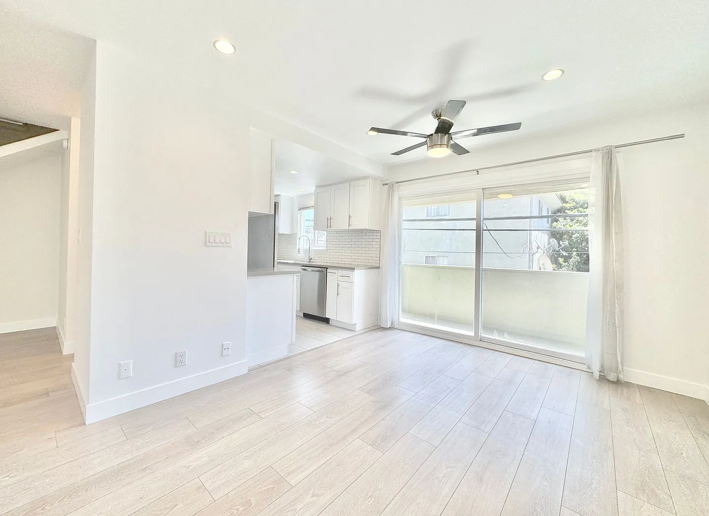 8616 Whitworth Drive — Photo 4