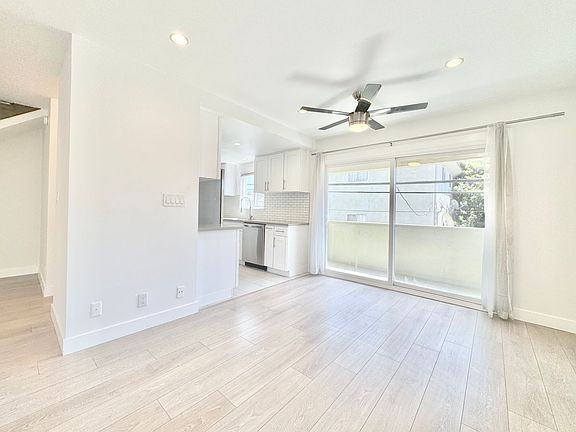 4th image of 8616 Whitworth Dr #206