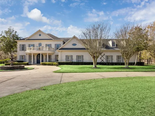 106 Melody Ln, Friendswood, TX 77546