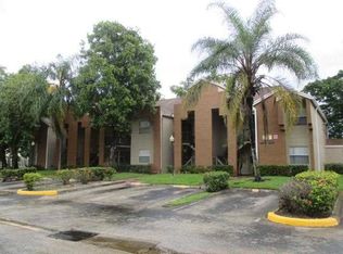 211 SW 113th Way #211, Pembroke Pines, FL 33025