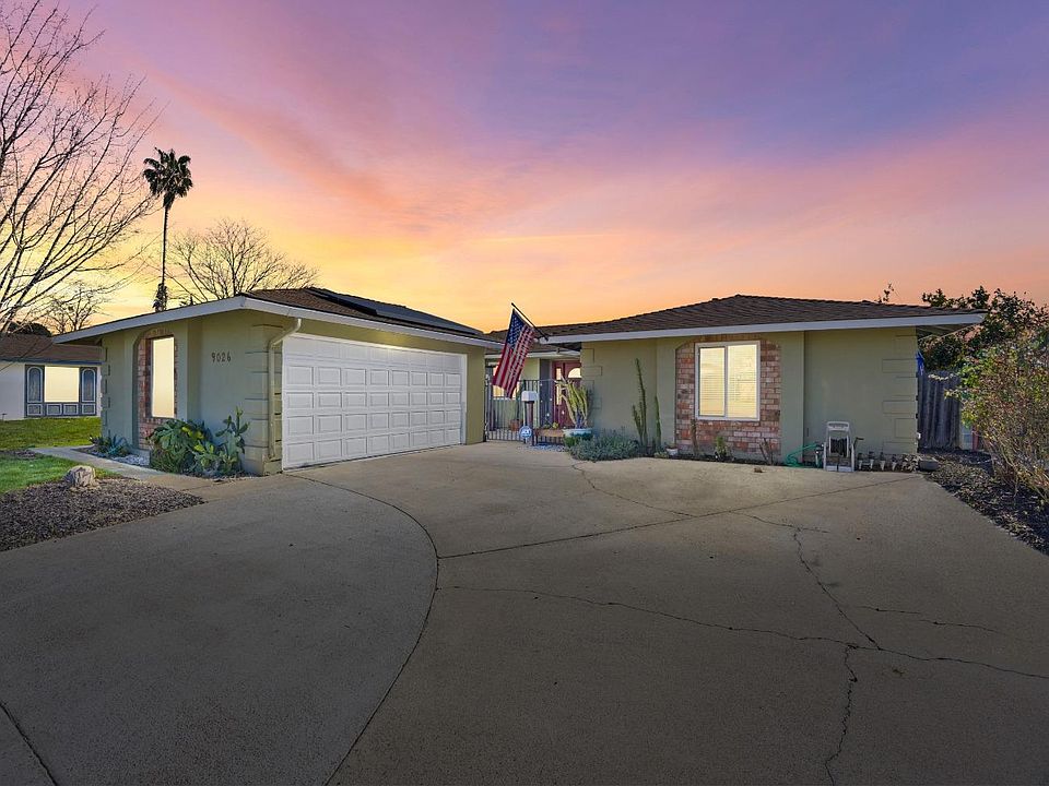 1st image of 9026 Salmon Falls Dr