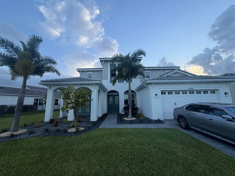 5170 Liberty Ln — Photo 4