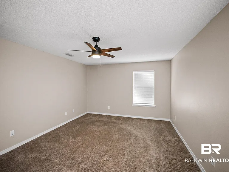 13097 Concord Dr E — Photo 12