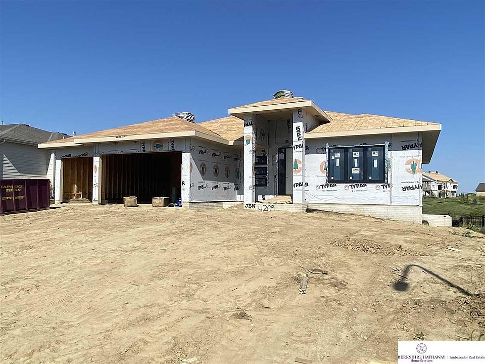 1st image of 4209 S 218th Ave