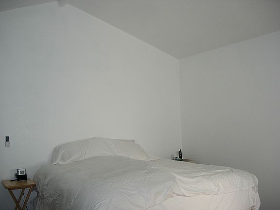 New mstr bdrm, brand new carpet thruout home