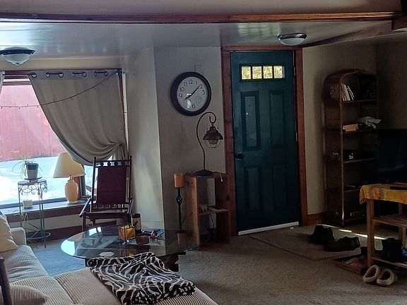 4th image of 2581 Litchfield Road