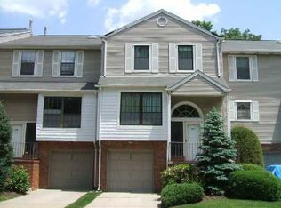 3505 Springbrook Dr, Edison, NJ 08820
