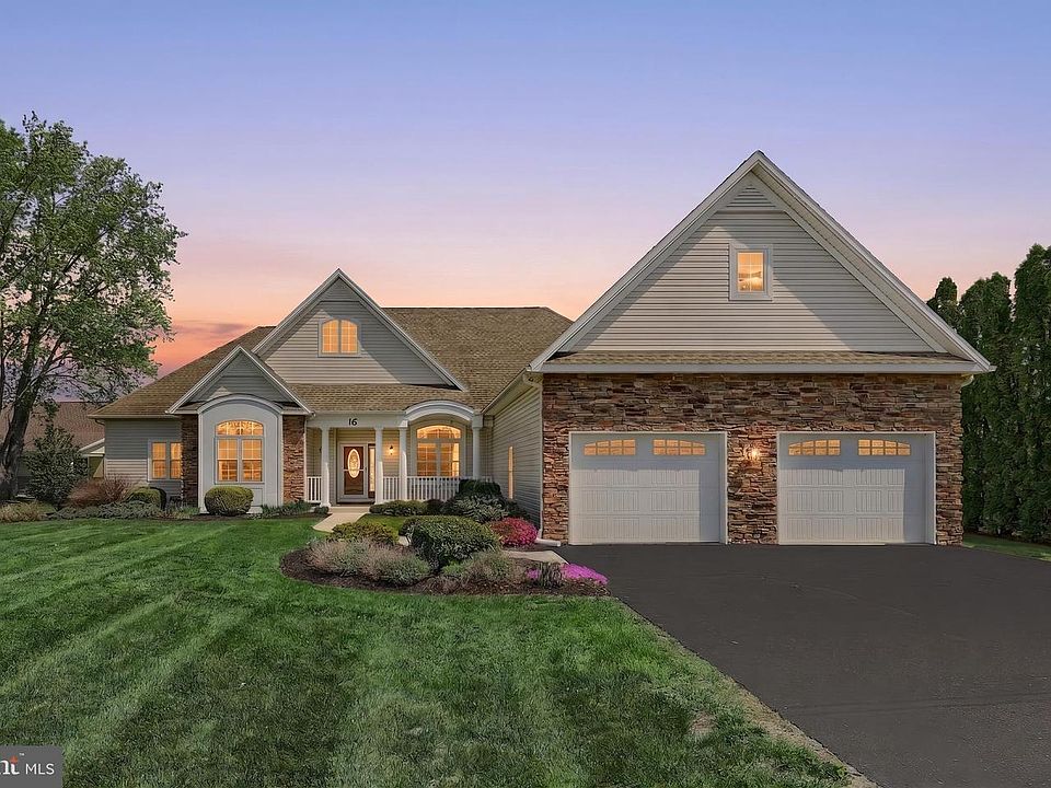 1st image of 16 Hines Dr