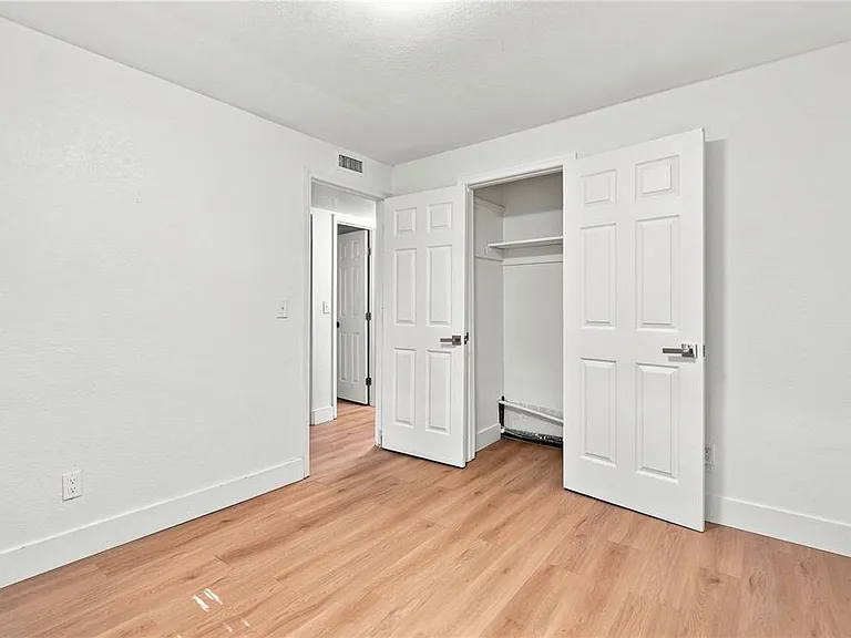 6701 S West Shore Blvd #7 — Photo 20