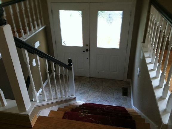 5th image of 1715 Sherwood Ln