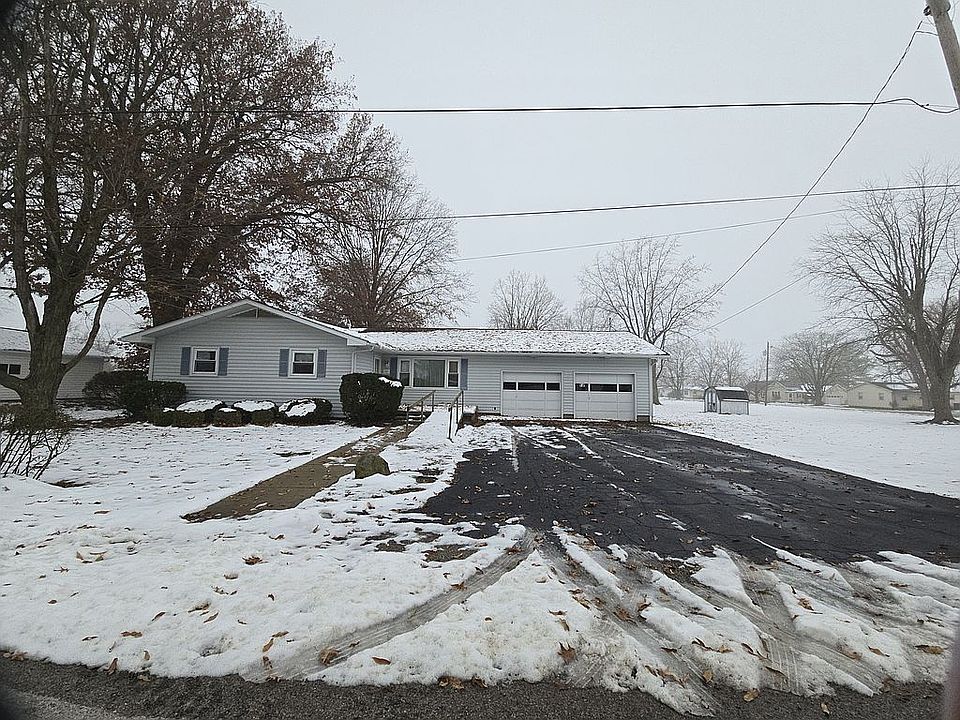 1st image of 212 N Oak St