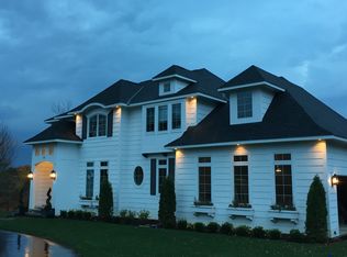 116 Salem Church Rd, Sunfish Lake, MN 55118