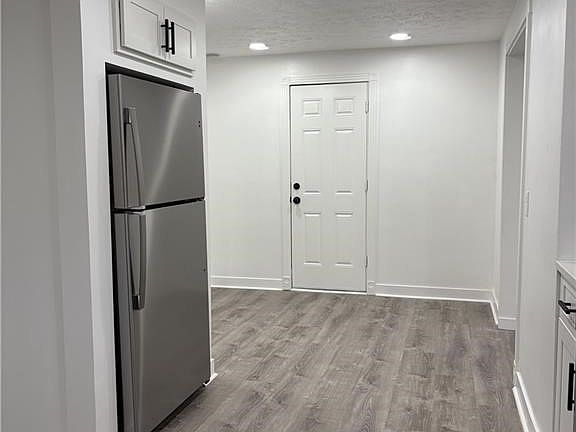 2nd image of 7254 Craigmere Dr
