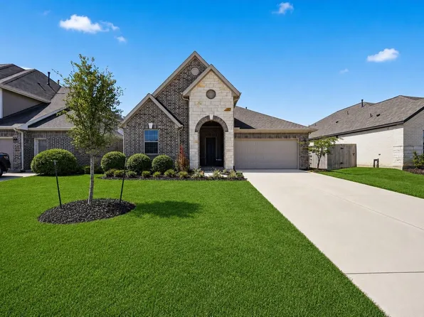 32323 Cedar Crest Dr, Waller, TX 77484