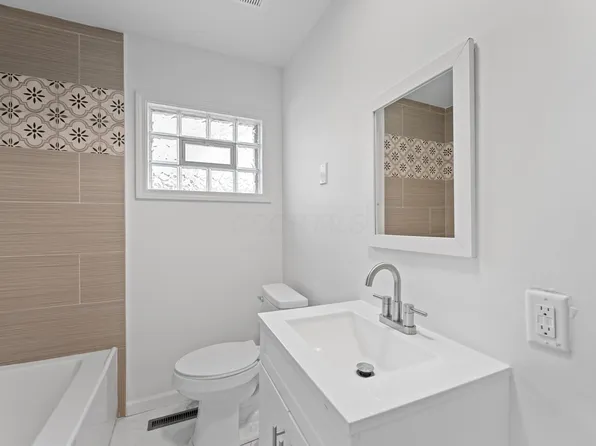 2345 Hanna Dr, Columbus, OH 43211