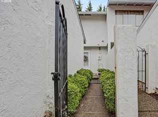 3214 NE 29th St, Gresham, OR