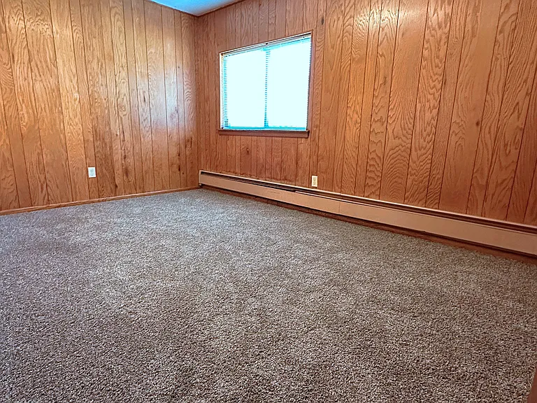Davern Park Apartments — Photo 36