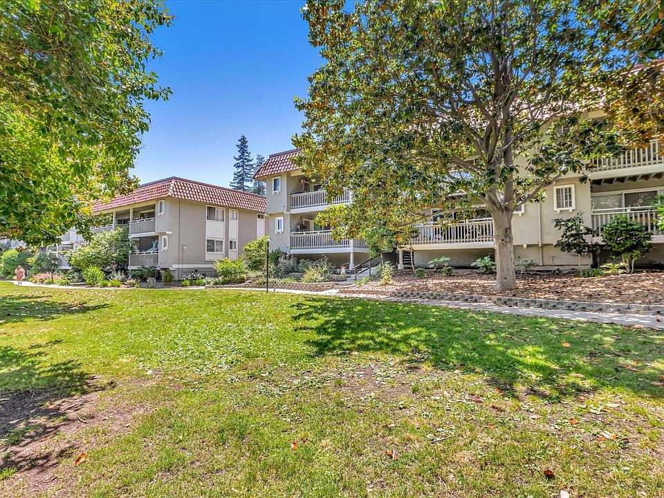 1st image of 2757 Mauricia Ave #B