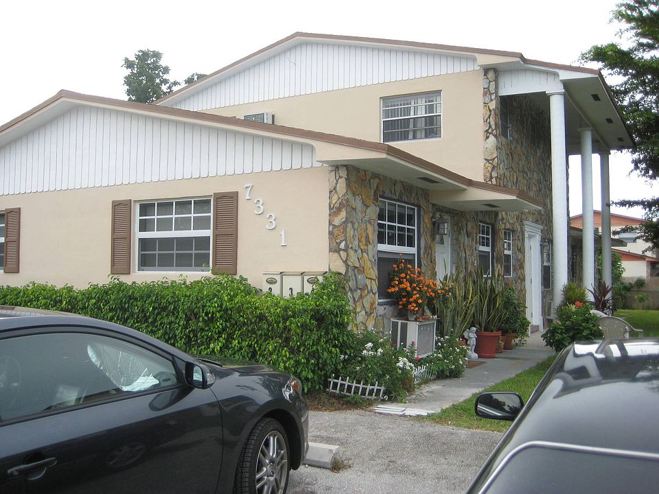 1st image of 7321 NW 35th St Unit 3