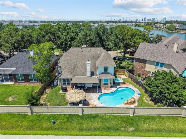 1409 Mija Ln, Seabrook, TX 77586