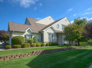 158 Patriot Hill Dr, Basking Ridge, NJ 07920