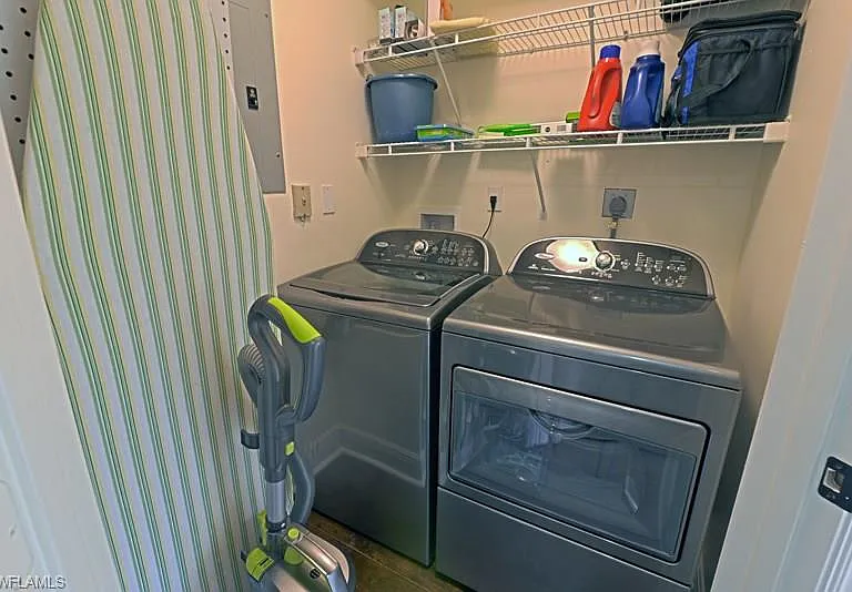 7778 Emerald Cir #204 — Photo 17