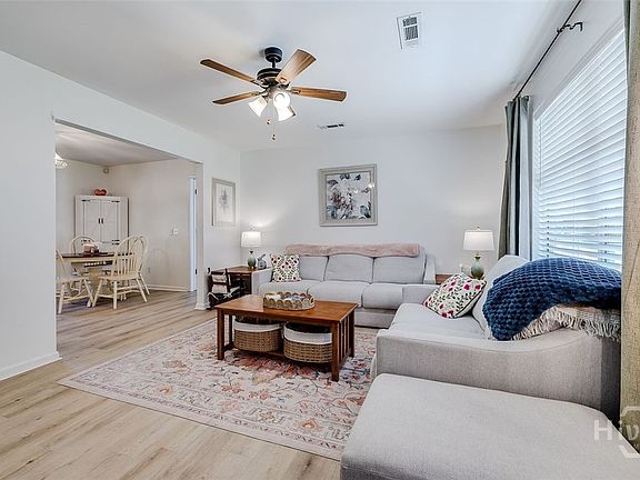 4th image of 418 Plantation Way