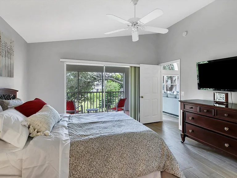 7234 Eleanor Cir #203 — Photo 18