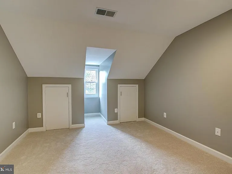 3545 S Stafford St #B2 — Photo 24