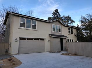 4720 Filbert Rd, Reno, NV 89502