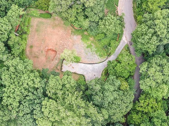 3rd image of 849 Lullwater Pkwy NE Lot 12