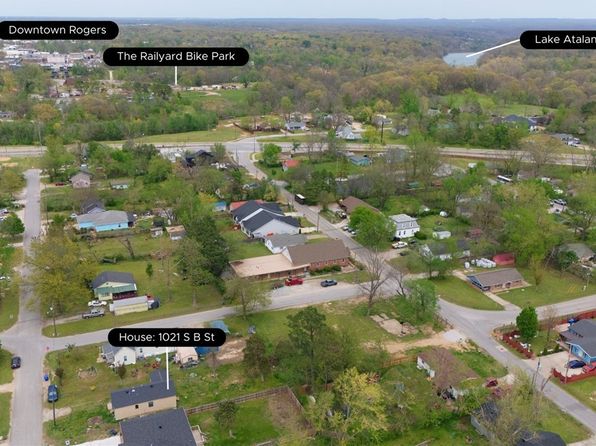 1021 S B St, Rogers, AR 72756