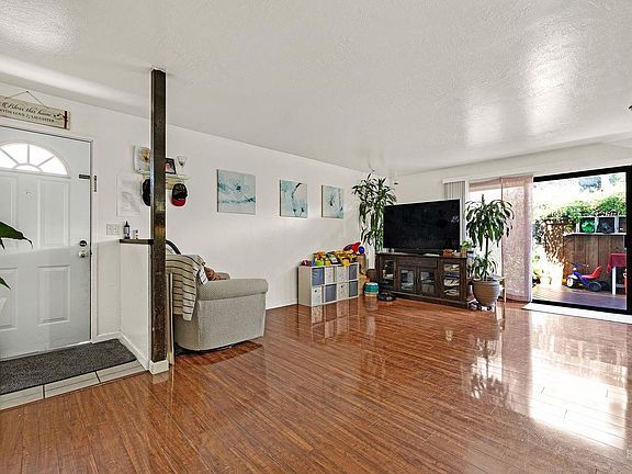 2nd image of 310 Belle Avenue