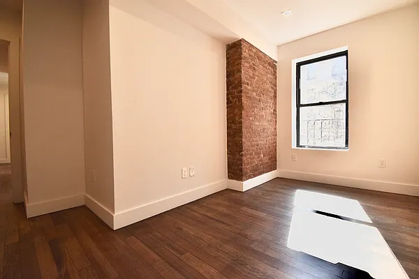 Rented by Skyward | media 15