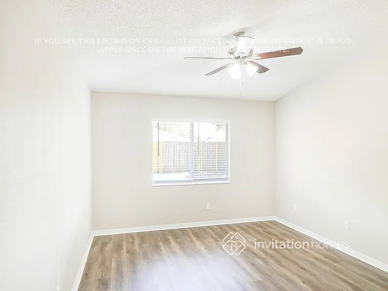 13405 Prestwick Dr — Photo 15