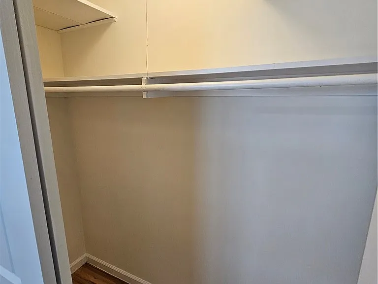 4642 Briggs Ave — Photo 26