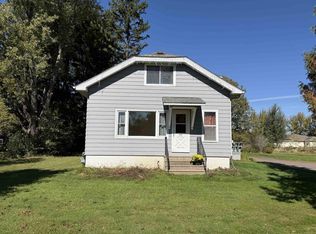 812 E 4th St, Owen, WI 54460