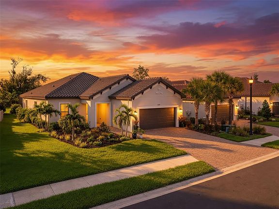 2nd image of 5119 CASERTA COURT