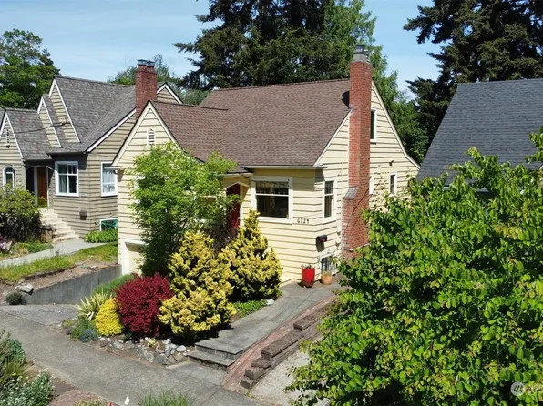 6724 18th Avenue NW, Seattle, WA 98117